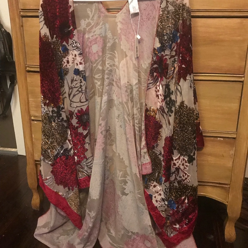 Women’s kimono/cardigan